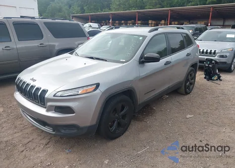 2017 Jeep Cherokee Altitude Fwd z USA, uszkodzony, nr VIN 1C4PJLAB6HW652773